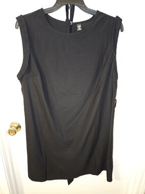 SHEIN Black Curve Crewneck Sleeveless Dress